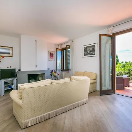 Appartamento Casa Lensi By Interhome